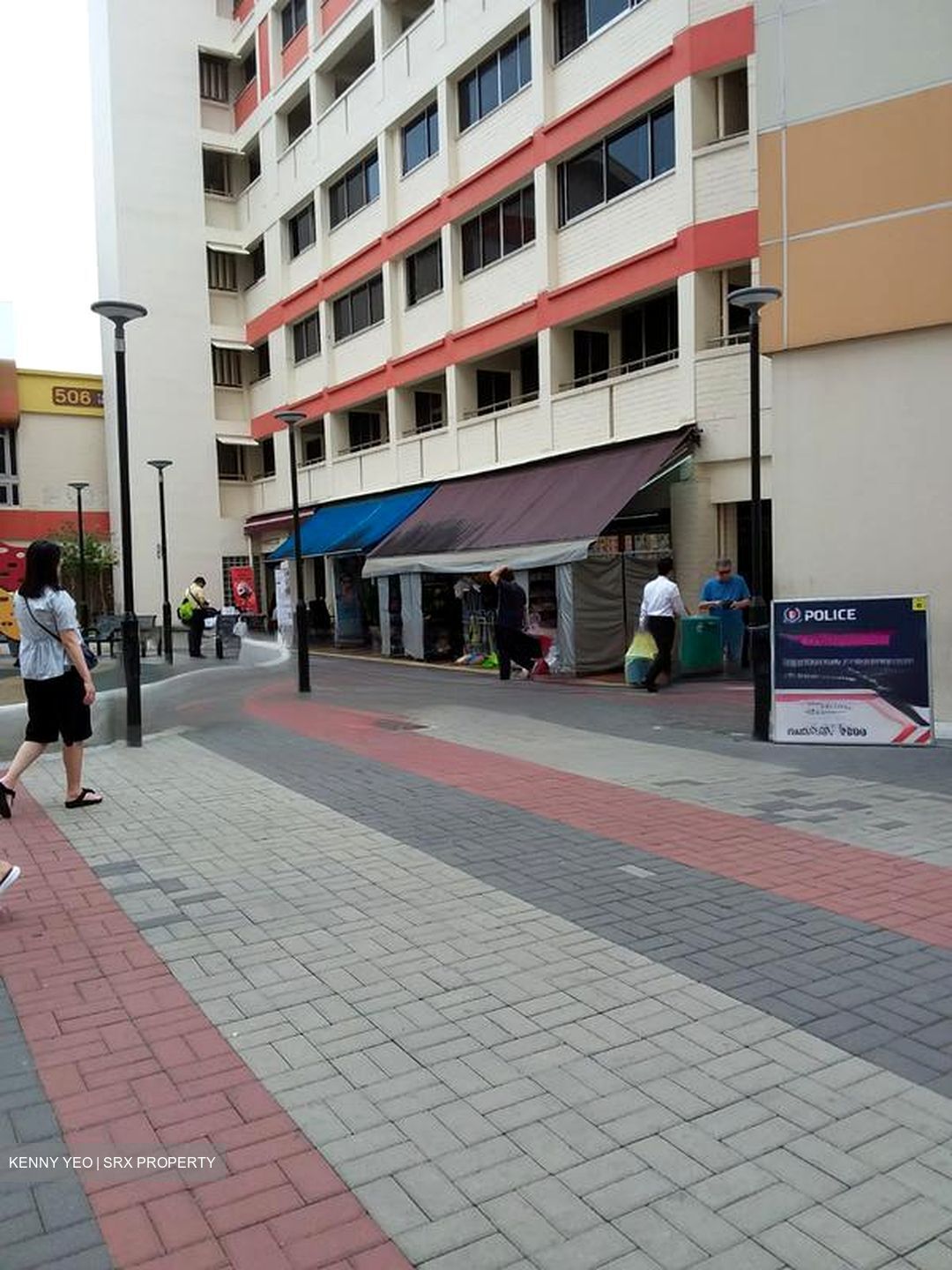Tampines Heart (D18), Shop House #460329571